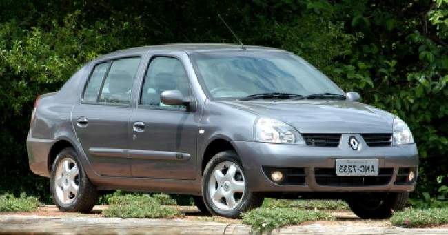 Cotação de seguro Clio Sedan Privilege 1.0 16V