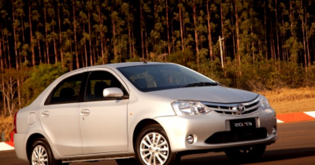 Cotação de seguro Etios Sedan XLS 1.5