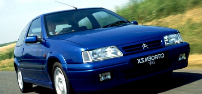 Seguro ZX Coupe 2.0 16V 1996
